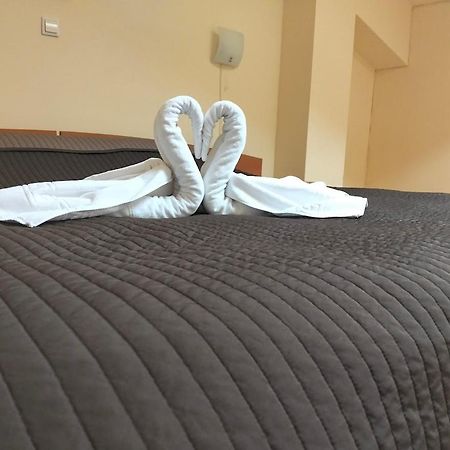 Hotel Express เปรดัล ภายนอก รูปภาพ
